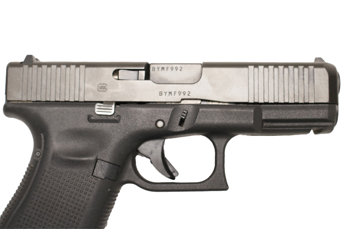 GLOCK 19 Gen5 9MM Police Trade-in Pistol with Front Serrations